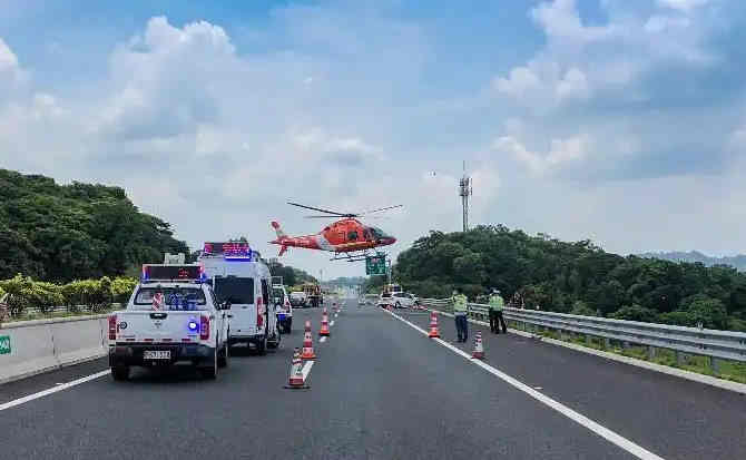 桥头镇高速公路汽车救援案例